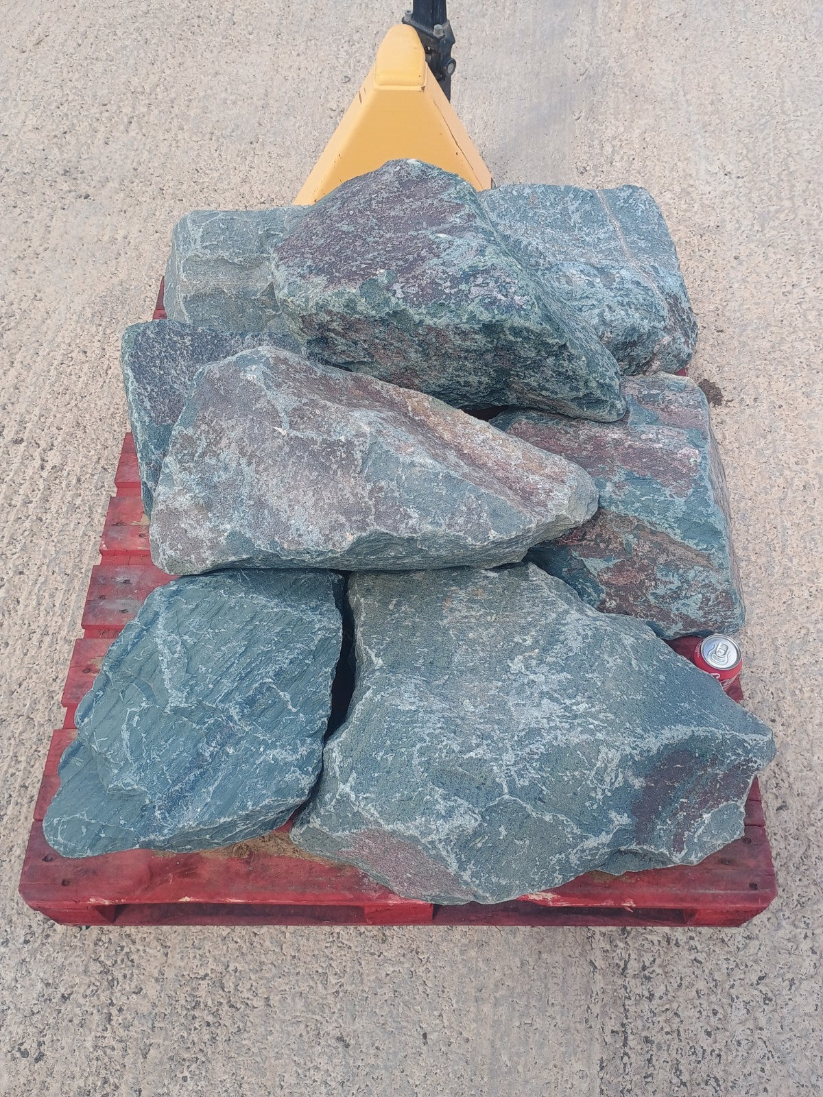8 Large Natural Granite Garden Boulder Rockery Stones