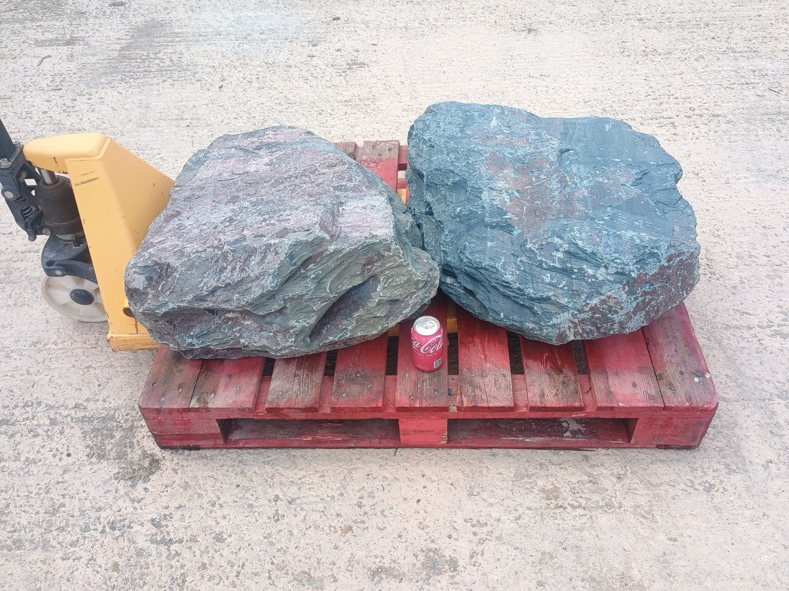 2 Large Natural Granite Garden Boulder Rockery Stones